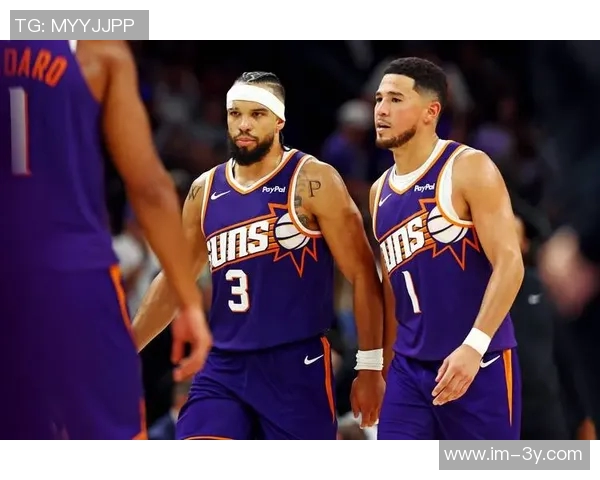 外线双星闪耀狄龙三分全中阿伦稳健发挥助力球队上半场表现